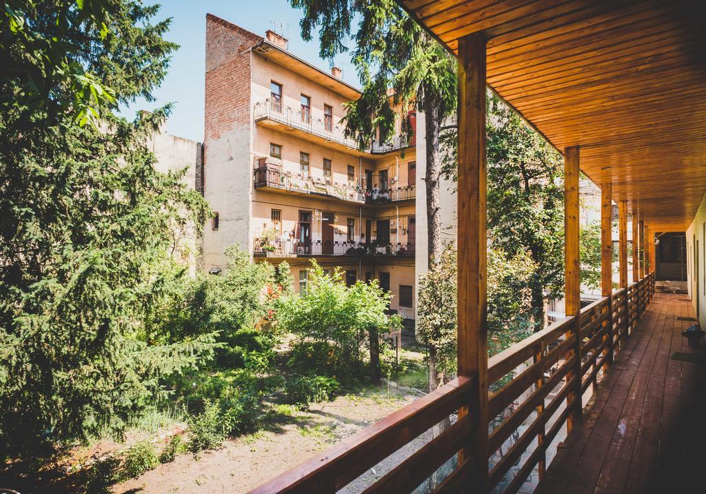 Zen Hostel Cluj-Napoca Exterior photo