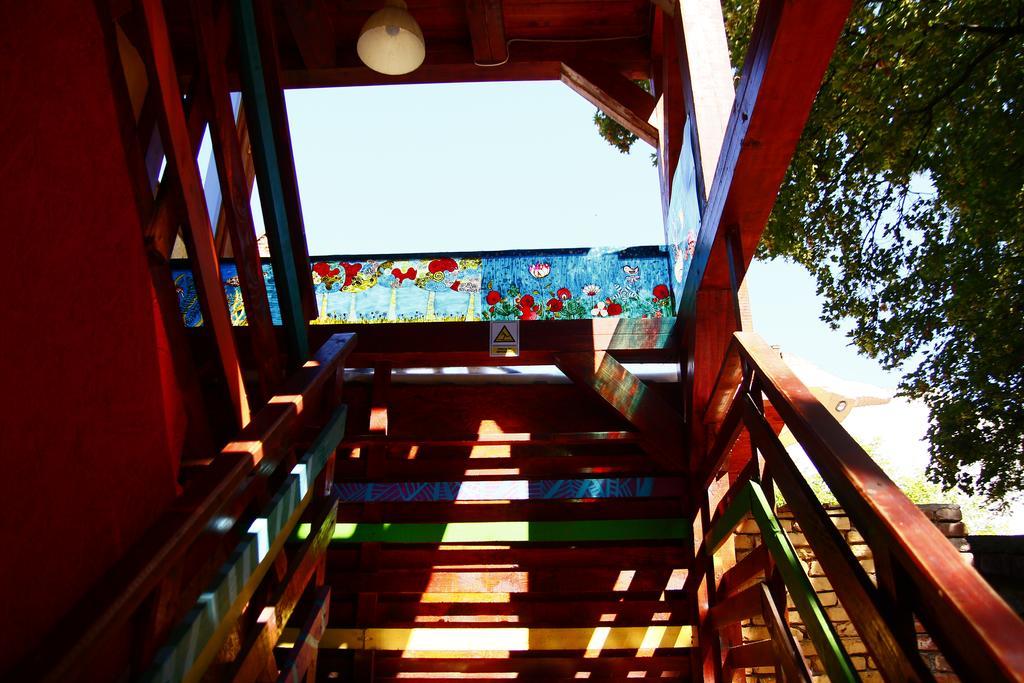 Zen Hostel Cluj-Napoca Exterior photo