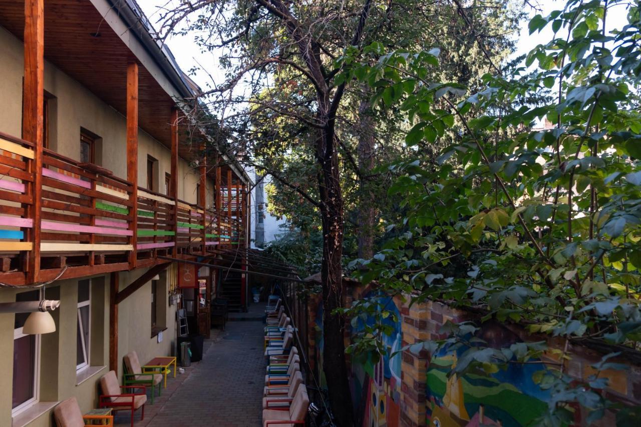 Zen Hostel Cluj-Napoca Exterior photo